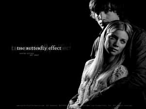 Ashton Kutcher et Amy Smart dans l'Effet Papillon - Wallpaper brimborion2.free.fr
